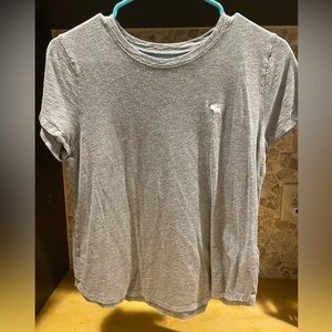 Abercrombie kids tee - size large
